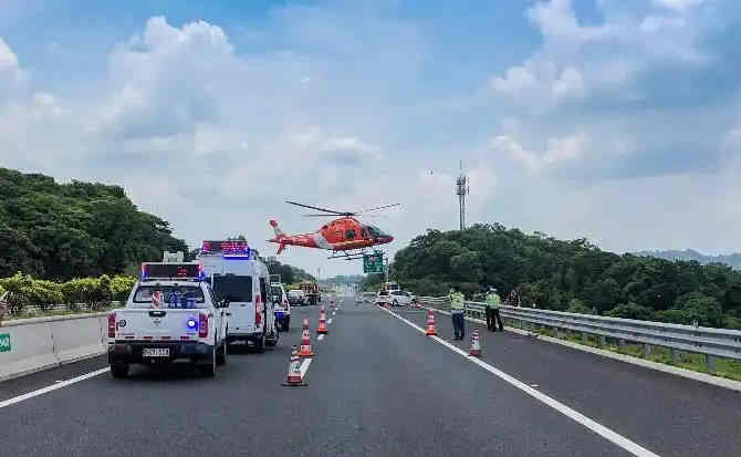 清溪镇高速公路汽车救援案例