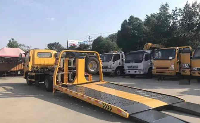 清溪镇汽车中途维修案例