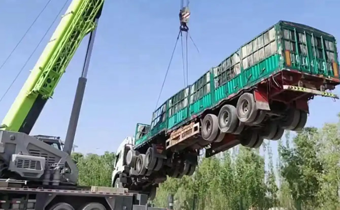 清溪镇道路脱困救援案例